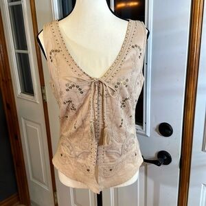 BNWT Cream Embroidered Beaded Vest.